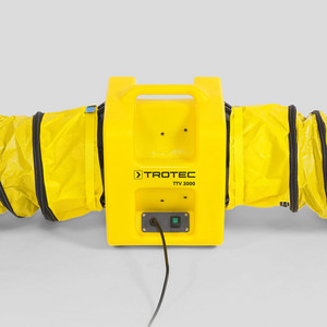 Axial conveying fan TTV 2500 with air transport hoses