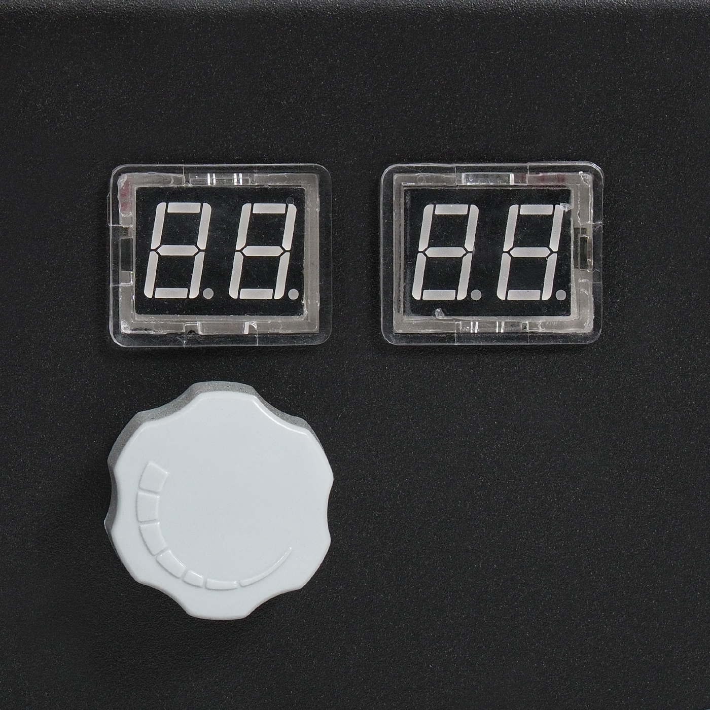Electronic thermostat